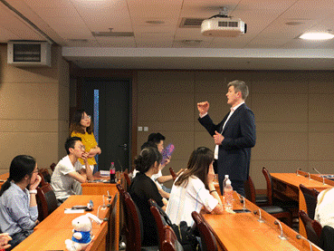 2019-05-15 23:00:18.249000