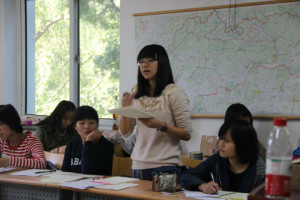 beat365在线唯一官网新生辩论赛第一轮——强强对决，如火如荼 3